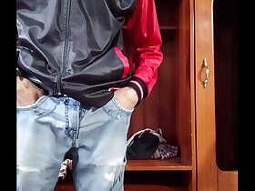 Jock Masturbates to Cumshot Hot Twink Porn