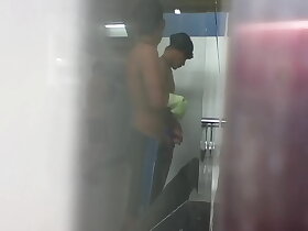 meando en numbed uni